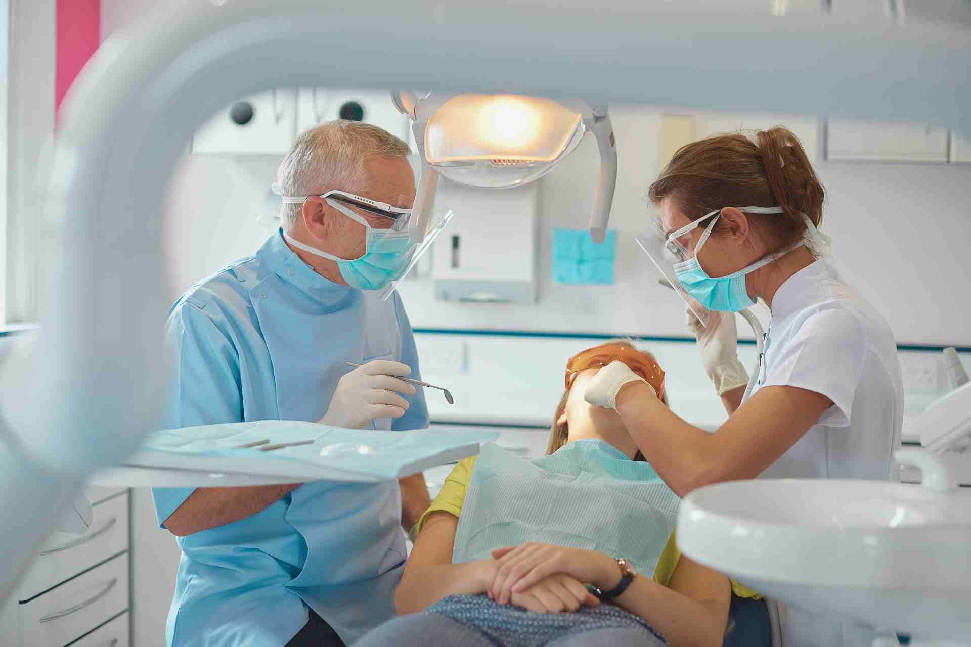 Dentist in Romulus, MI